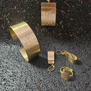 Boho virág mintájú medál, karperec, fülbevaló vagy gyűrű, Ékszer, Ékszerszett, Ékszerkészítés, Ötvös, MESKA