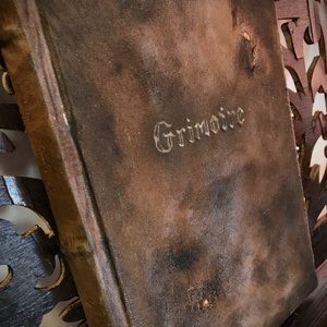 Antik Grimoire - Meska.hu