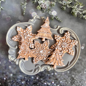 Mézeskalács csillagok és fenyők, Kellékek & szerszámok, Díszíthető tárgyak, Kerámia, Gipszöntés, Festett tárgyak, MESKA