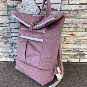 Pasztell rózsaszín lehajtós hátitáska - táska & tok - hátizsák - roll top hátizsák - Meska.hu