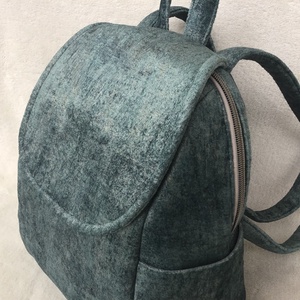 Rejtett cippzáros! - Puha hátitáska - táska & tok - hátizsák - hátizsák - Meska.hu