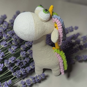 Horgolt unikornis, Játék & Sport, Plüssállat & Játékfigura, Más figura, Horgolás, MESKA