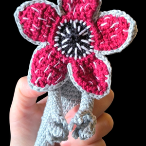 Horgolt Demogorgon Stranger Things  - játék & sport - plüssállat & játékfigura - más figura - Meska.hu