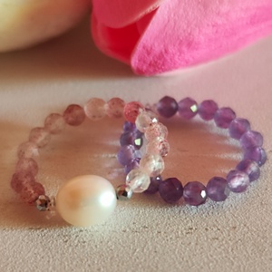 Tenyésztett gyöngy-eperkvarc-ametiszt gyűrű!, Ékszer, Gyűrű, Gyöngyös gyűrű, Ékszerkészítés, Gyöngyfűzés, gyöngyhímzés, MESKA