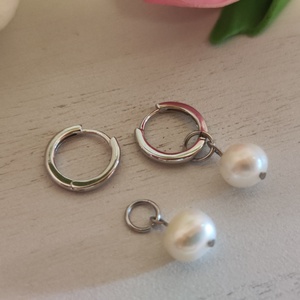 Elegáns S925 ezüst fülbevaló, tenyésztett gyönggyel! - ékszer - fülbevaló - lógós kerek fülbevaló - Meska.hu
