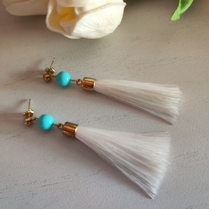 Kagylógyöngy - rojtos fülbevaló., Ékszer, Fülbevaló, Rojtos fülbevaló, Ékszerkészítés, Gyöngyfűzés, gyöngyhímzés, MESKA