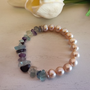 Édesvízi tenyésztett gyöngy - fluorit ásvány karkötő., Ékszer, Karkötő, Ásványkarkötő, Ékszerkészítés, Gyöngyfűzés, gyöngyhímzés, MESKA