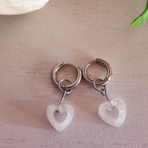 Nemesacél fülbevaló, hegyikristály szív medállal!, Ékszer, Fülbevaló, Lógó fülbevaló, Ékszerkészítés, Gyöngyfűzés, gyöngyhímzés, MESKA