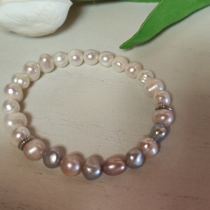 Édesvízi tenyésztett gyöngy, elegáns karkötő! - ékszer - karkötő - ásványkarkötő - Meska.hu