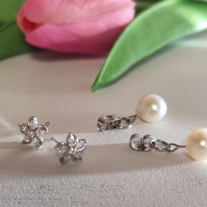 Egyedi S925 ezüst virágos fülbevaló 9 mm édesvízi gyönggyel! - ékszer - fülbevaló - lógós kerek fülbevaló - Meska.hu