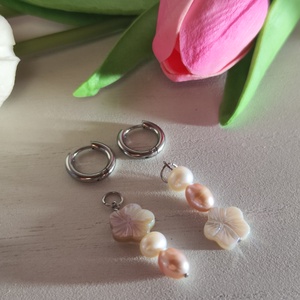 Egyedi, aszimmetrikus nemesacél, tenyésztett gyöngy fülbevaló! - ékszer - fülbevaló - lógó fülbevaló - Meska.hu