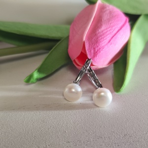 Elegáns édesvízi gyöngy fülbevaló � 9 mm , Ékszer, Fülbevaló, Lógós kerek fülbevaló, Ékszerkészítés, Gyöngyfűzés, gyöngyhímzés, MESKA