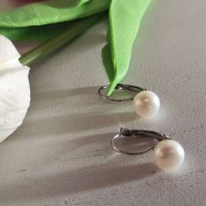 Elegáns édesvízi gyöngy fülbevaló � 9 mm  - ékszer - fülbevaló - lógós kerek fülbevaló - Meska.hu