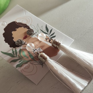 Lógó bojtos fülbevaló matt hegyikristály gyönggyel � elegáns, bohém stílus!, Ékszer, Fülbevaló, Rojtos fülbevaló, Ékszerkészítés, Gyöngyfűzés, gyöngyhímzés, MESKA