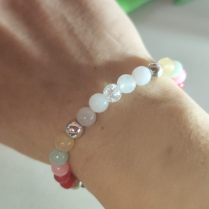 Téli álom � Egyedi színtípus karkötő ásványokból (16 cm, 6 mm) - ékszer - karkötő - ásványkarkötő - Meska.hu