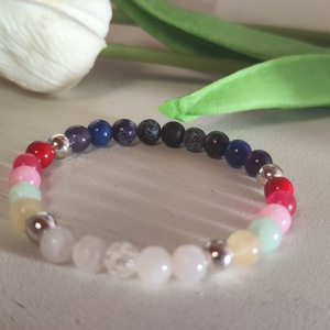 Téli álom � Egyedi színtípus karkötő ásványokból (16 cm, 6 mm) - ékszer - karkötő - ásványkarkötő - Meska.hu