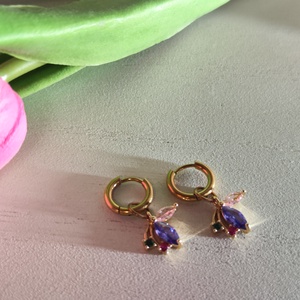 Kézzel készült nemesacél karika fülbevaló cirkónium pillangó medállal � arany ragyogás! , Ékszer, Fülbevaló, Lógó fülbevaló, Ékszerkészítés, Gyöngyfűzés, gyöngyhímzés, MESKA