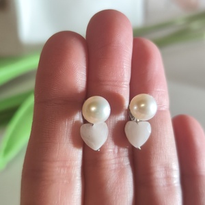 Egyedi, édesvízi tenyésztett gyöngy fülbevaló AAA minőségű természetes szív jáspis medállal!, Ékszer, Fülbevaló, Lógó fülbevaló, Ékszerkészítés, Gyöngyfűzés, gyöngyhímzés, MESKA