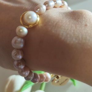 Anya Igazgyöngy Karkötő � Elegancia Tavasz Típusú Hölgyeknek (Nemesacél) - ékszer - karkötő - gyöngyös karkötő - Meska.hu