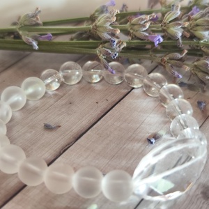 Hegyikristály Harmónia � Elegáns Matt és Fényes Ásványkarkötő  - ékszer - karkötő - ásványkarkötő - Meska.hu