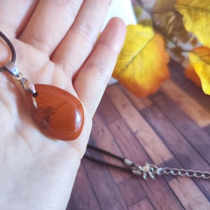 Őszi ragyogás � Vörös jáspis nemesacél nyaklánc - Meska.hu