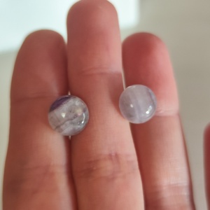 Kézműves Ametiszt pötty fülbevaló (10 mm) nemesacél alapon! - Meska.hu