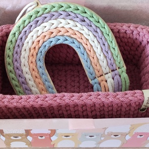 Syl yarn horgolt babaváró box / baba ajándékdoboz / babaváró ajándék, Játék & Sport, Babalátogató ajándékcsomag, Horgolás, MESKA