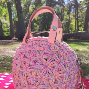 Horgolt jázmin mintás táska - táska & tok - kézitáska & válltáska - vállon átvethető táska - Meska.hu