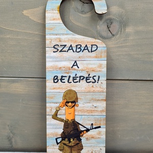 KATONÁK AJTÓKILINCS TÁBLA - otthon & életmód - dekoráció - ajtó- és ablak dekoráció - ajtótábla - Meska.hu