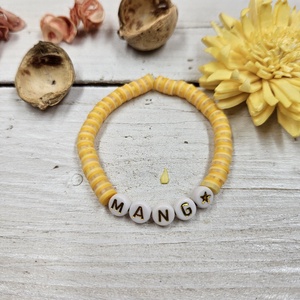 sárga karkötő mango felírattal, Ékszer, Karkötő, Gyöngyös karkötő, Ékszerkészítés, Gyöngyfűzés, gyöngyhímzés, MESKA