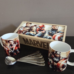 Egyedi ajándékcsomag Marvel film rajongóknak - otthon & életmód - konyhafelszerelés, tálalás - tálalás - bögre & csésze - Meska.hu
