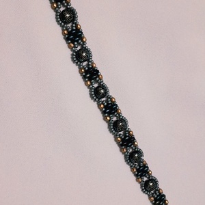 Fekete-türkiz-arany karkötő - ékszer - karkötő - gyöngyös karkötő - Meska.hu