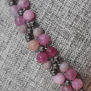 Lila gyöngy karkötő - ékszer - karkötő - gyöngyös karkötő - Meska.hu
