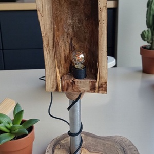 Asztali lámpa, Otthon & Életmód, Lámpa, Asztali lámpa, Famegmunkálás, MESKA