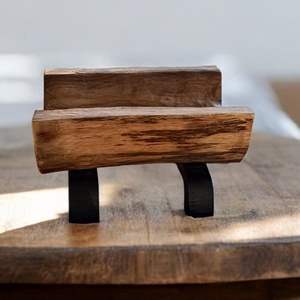 Diófa ág bortartó  égetett diófa lábakkal - otthon & életmód - konyhafelszerelés, tálalás - tálalás - bortartó - Meska.hu