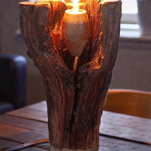 Üreges mandulafából készült asztali hangulatlámpa  Edison gömbizzóval 24x45cm - otthon & életmód - lámpa - asztali lámpa - Meska.hu