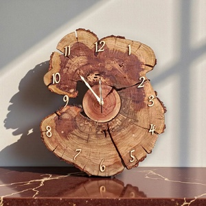 Mandulafa darabokból összeállított falióra � mozaikos szerkezet (Ø 44 cm) - Meska.hu