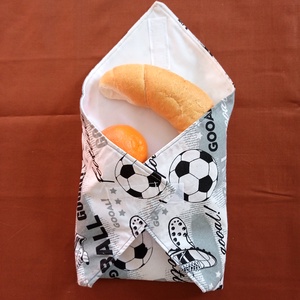Öko szendvicscsomagoló, újraszalvéta - focilabda mintás, Táska & Tok, Uzsonna- & Ebéd tartó, Szendvics csomagoló, Varrás, MESKA