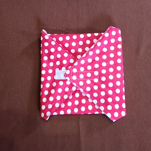 Öko szendvicscsomagoló, újraszalvéta - piros fehér nagy pöttyös - táska & tok - uzsonna- & ebéd tartó - szendvics csomagoló - Meska.hu