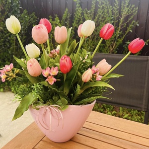 Élethű tulipános asztaldísz -válaszható felirattal - Meska.hu