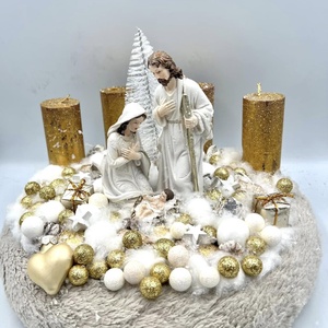 Szent családos adventi fehér/arany bézs, Karácsony, Adventi díszek, Adventi asztaldísz, Virágkötés, MESKA