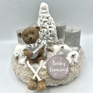 Macis adventi 4 gyertyás asztaldísz, Karácsony, Adventi díszek, Adventi gyertyadíszek és koszorúdíszek, Virágkötés, MESKA