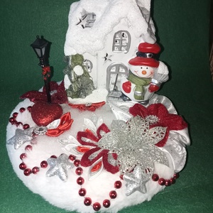 Világító házikós asztaldísz ezüst-pirosban - karácsony - adventi díszek - adventi asztaldísz - Meska.hu