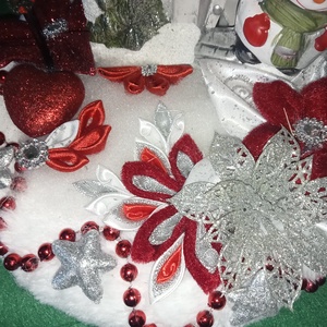 Világító házikós asztaldísz ezüst-pirosban - karácsony - adventi díszek - adventi asztaldísz - Meska.hu