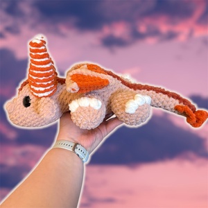 Horgolt óriás sárkány - játék & sport - plüssállat & játékfigura - plüss sárkány - Meska.hu