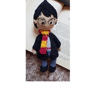 Horgolt kis varázsló minta leírása - Meska.hu