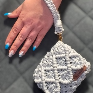 Makramé pénztárca - levehető csuklópánttal - Meska.hu