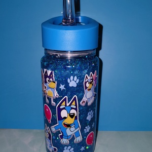 Gyerek kulacs Bluey  - otthon & életmód - konyhafelszerelés, tálalás - italos kellékek - kulacsok - Meska.hu
