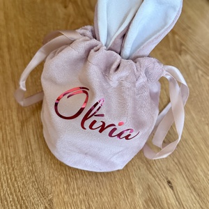 Névre szóló húsvéti nyuszis zsák � egyedi felirattal - ünnepi díszek, dekorációk - húsvéti díszek és dekorációk - húsvéti ajándékátadó - Meska.hu