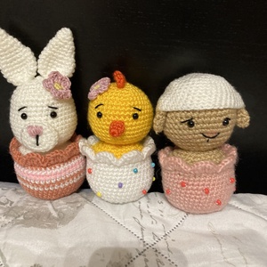 Húsvéti dekoráció, Otthon & Életmód, Dekoráció, Asztal és polc dekoráció, Asztaldísz, Horgolás, MESKA